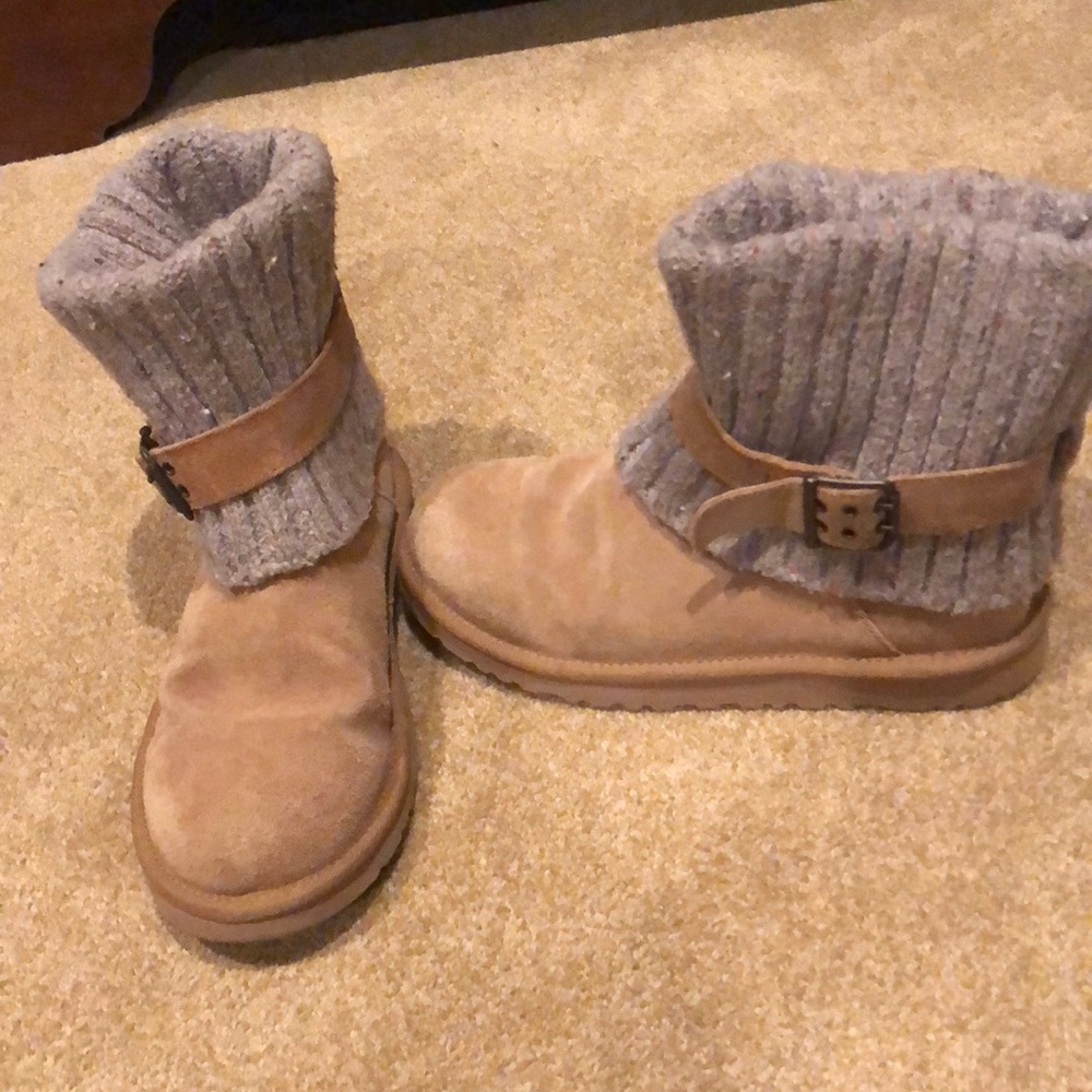 UGG brown size 5